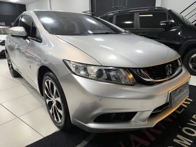 Honda Civic Sedan LXR 2.0 Flexone 16V Aut. 4P 2016