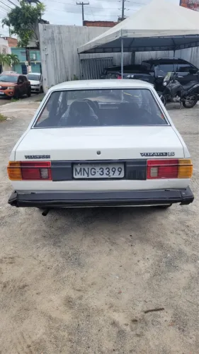 Volkswagen Voyage GL/ Special 1.6/ 1.8 (álcool) 1985