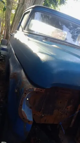 Cabine Ford F100, F350 e F600