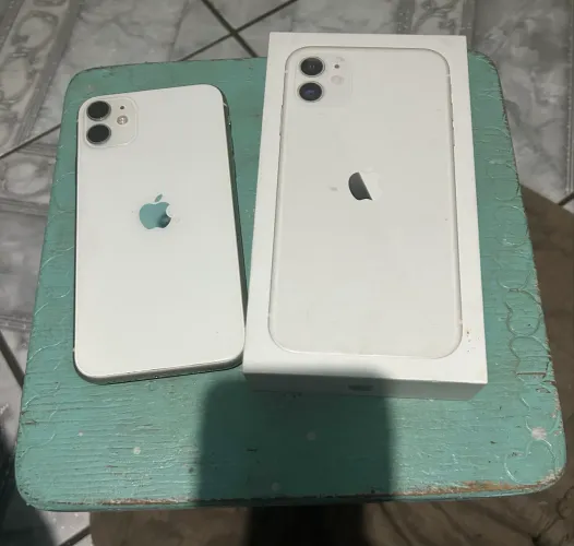 iPhone 11