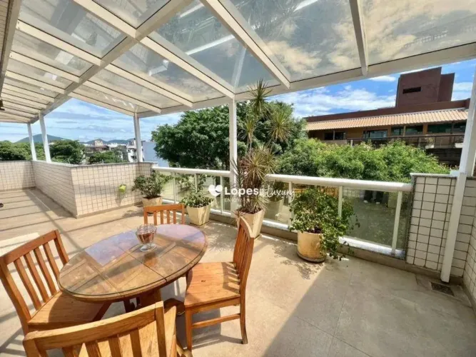 Cobertura com 3 suites à venda, 176 m² por R$ 1.250.000 - Recreio dos Bandeirantes - Rio d