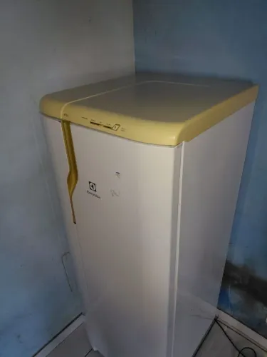 Geladeira Electrolux 