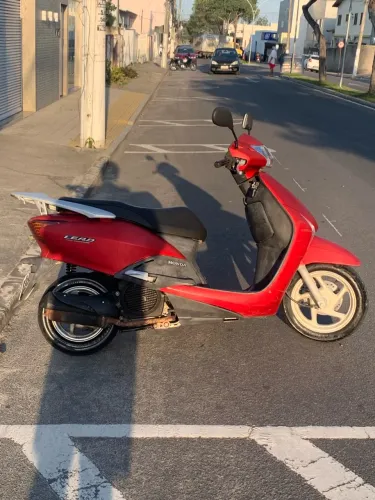 Honda lead 2010