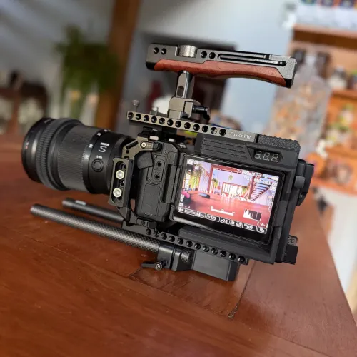 Cineback nikon zr + base plate + handle + longarina 