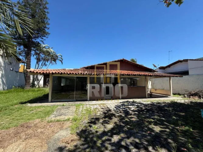 Espaço para locação no Centro de Rio das Ostras, 8 salas espaçosas!