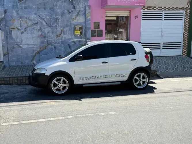 Volkswagen Crossfox 1.6 MI Total Flex 8V 5P 2006