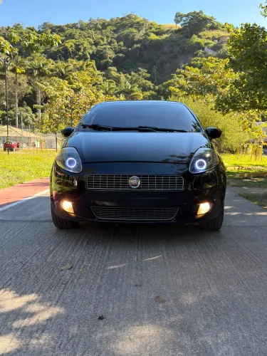 Fiat Punto Essence 1.6 Flex 16V 5P 2012