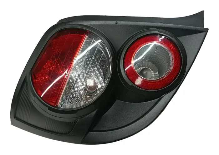 Lanterna Traseira Esquerda Sonic Hatch 2012 a 2014