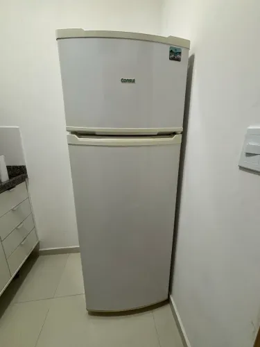 Geladeira Consul 2 Portas Branca (Mod. CRD36GBANA20) - Excelente Estado