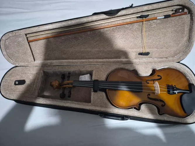 Violino 4/4 completo