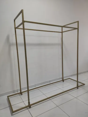 Arara de roupas