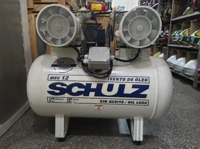 COMPRESSOR ODONTOLÓGICO SCHULZ MSV 12/100 - ISENTO DE ÓLEO