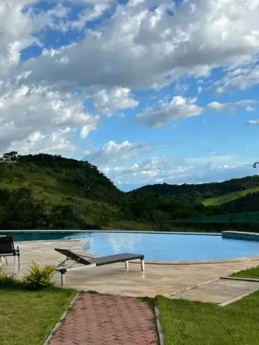 Troco/Permuta terreno em Juiz de Fora por imóvel na Região dos Lagos/RJ