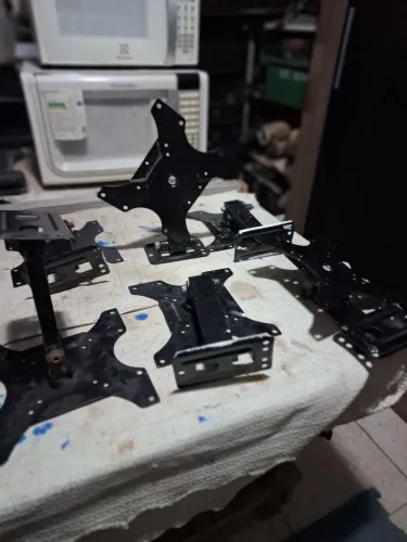 suporte para tv articulado .valor da unidade 59.00
