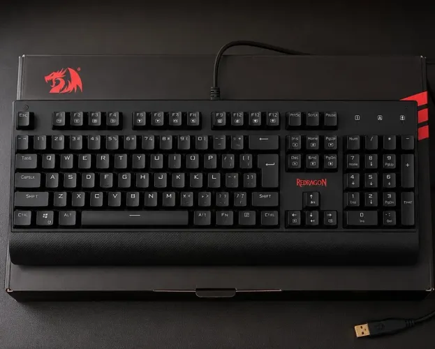 Teclado Reddragon Kala Preto Fullsize com NF