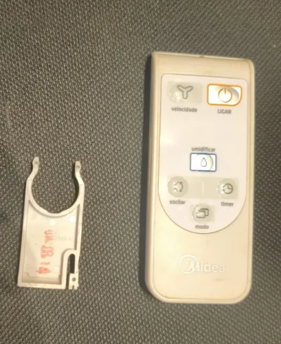 Controle Remoto Original: Climatizador de Ar Midea
