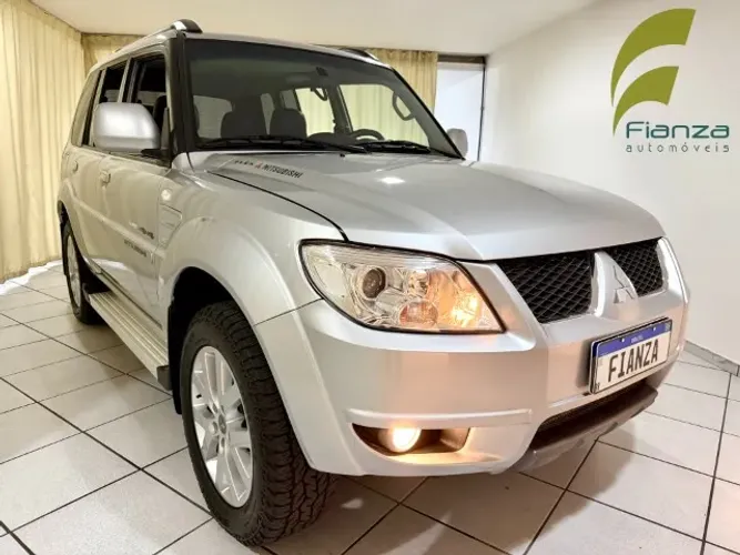 Mitsubishi Pajero TR4 2.0/ 2.0 Flex 16V 4X4 Aut. 2010