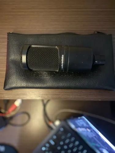 Microfone Audio Technica AT2020