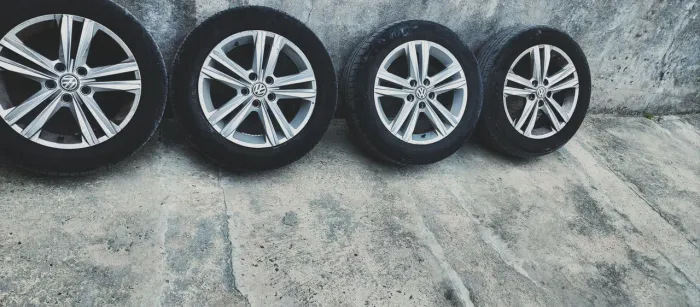 Jogo rodas aro 15. 5x100 originais VW.