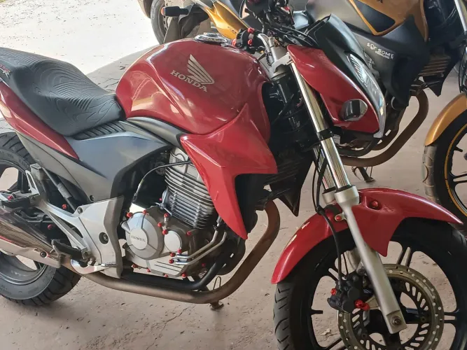 CB 300R