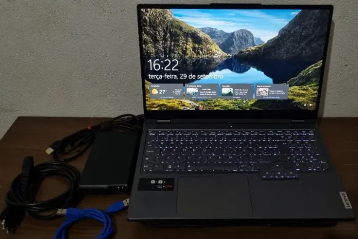 Lenovo Legion 5i i7 12700H RTX 3060 16GB DDR5 512GB com Base Cooler