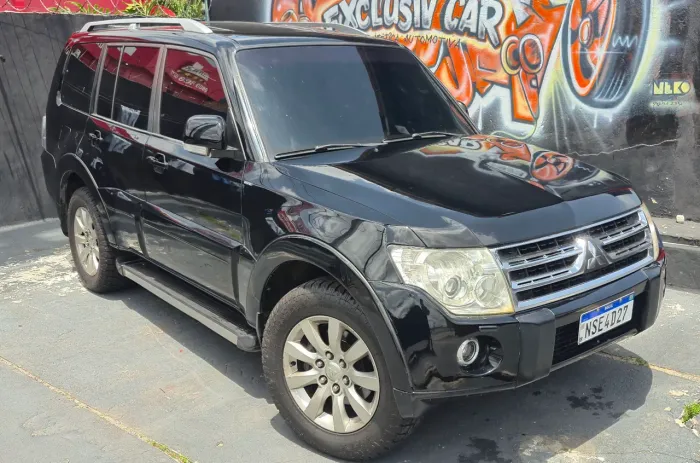 Mitsubishi Pajero HPE Full 3.2 4X4 T.i.dies. 5P AUT 2009