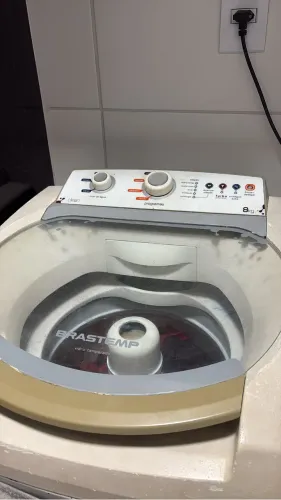 Vendo máquina de lavar 8kg
