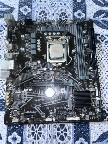 Kit placa mãe H510M H + Processador Intel I3 10° geração - USADOS