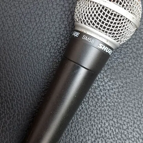 Microfone SHURE SM58 oportunidade 