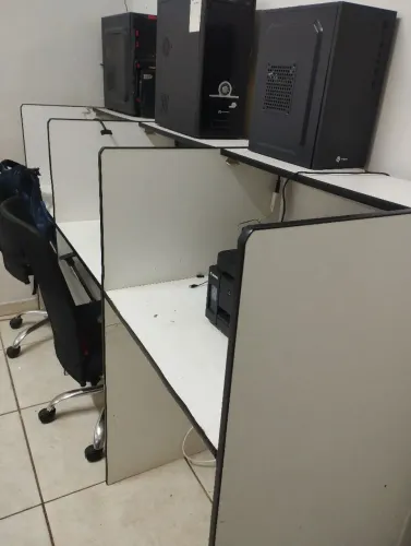 Baias mesa estações Call Center 3 posições 