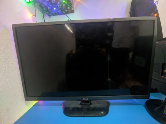 Tv LG 30 polegadas, funcionando perfeitamente