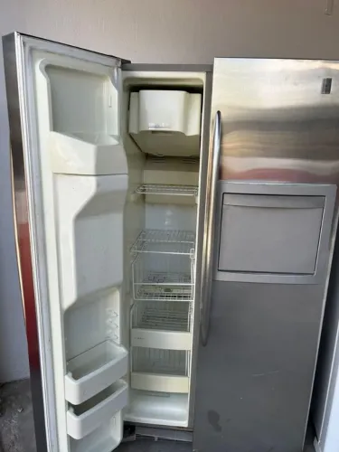 Geladeira side by side