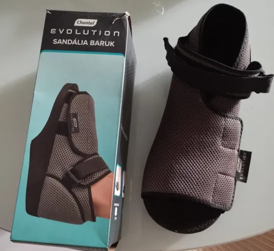 LOCAÇÃO de Sandália ortopédica Baruk plana calça do 37 ao 43