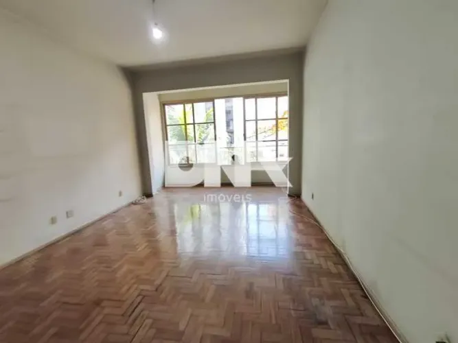 Apartamento : / Residencial / Botafogo