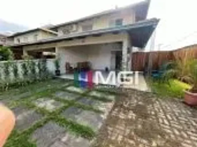 Sobrado à venda com 3 quartos e 1 suite - Alto Boa Vista