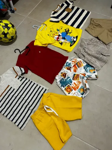 Vendo roupas menino