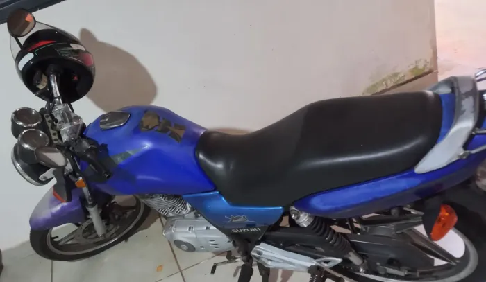Suzuki Yes 125 EN Ano 2007 - R$4.600,00
