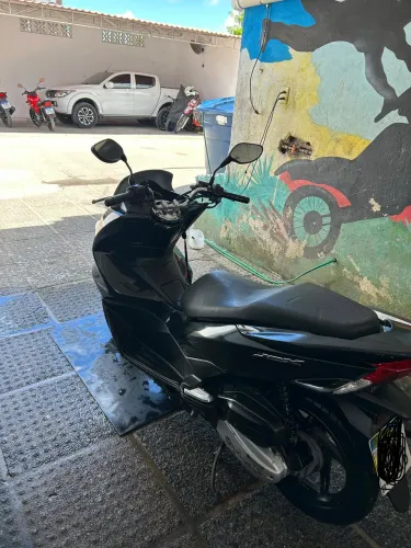 Honda PCX 2016 - Econômica, confortável e pronta para rodar! ?