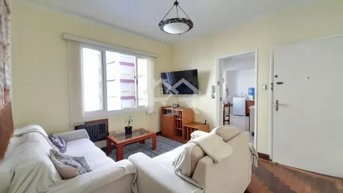 Apartamento 2 dormitórios mobiliado para alugar no bairro Centro Histórico em Porto Alegre