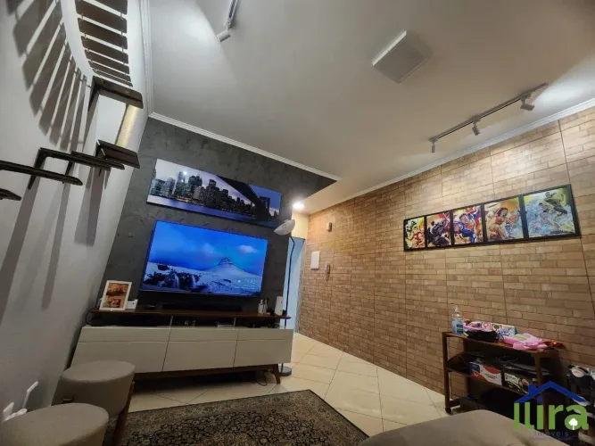 Casa A Venda No Condominio Collinas de Siena Com 79 M2, 2 Dormitorios e 2 Vags de Garagem
