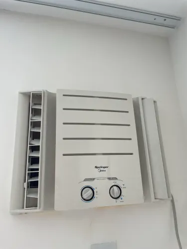 Vendo ar condicionado de janela 7.500 btus