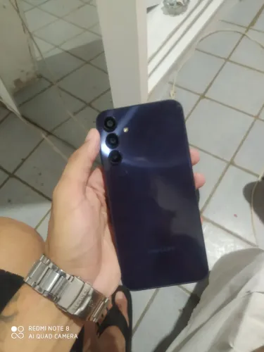 CELULAR A15 MENOS DE 1 ANO DE USO