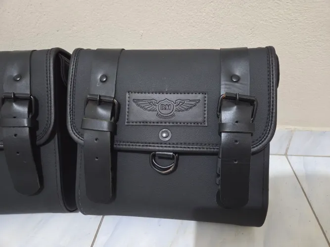 Par de Alforjes B.M Bolsas para Moto - Estilo Custom - Preto