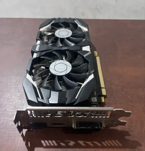 Placa GTX MSI 1050 TI 4gb ddr5 128bits/defeito