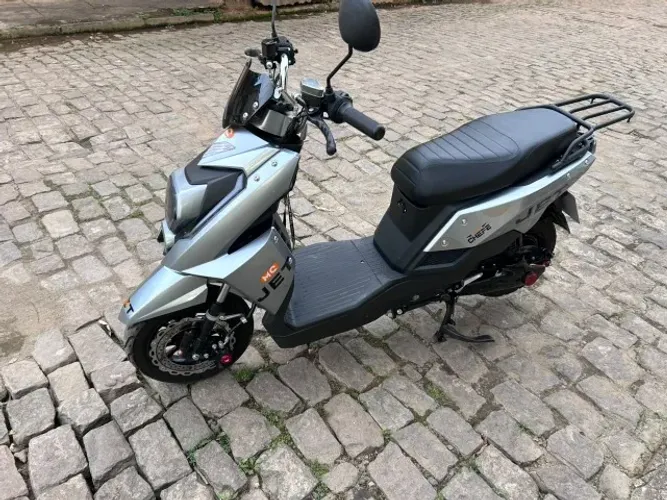Moto-Chefe JET Elétrica 1000W 2025 - 1.221 km