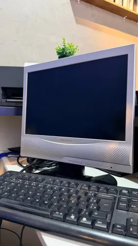 Computador Completo Sim+ F425WL (Intel Celeron / 4GB RAM / HD 320GB) + Monitor 14"