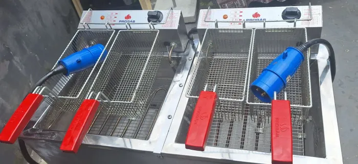 Vendo fritadeira industrial