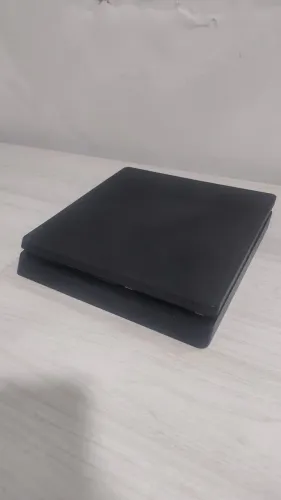 Playstation 4 Slim