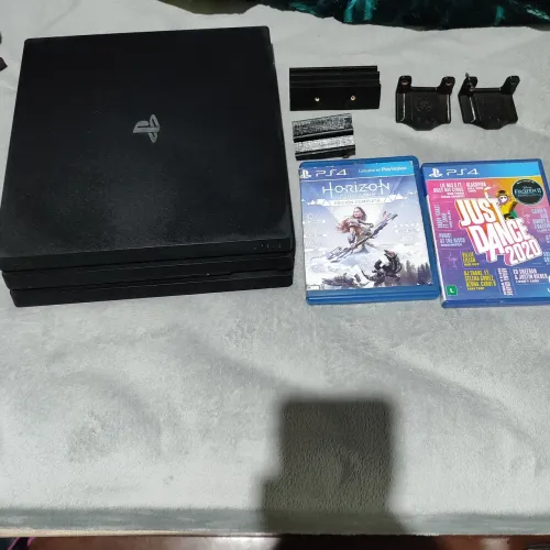 Console Playstation 4 pro
