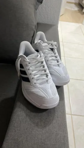 Tênis Adidas Ligra